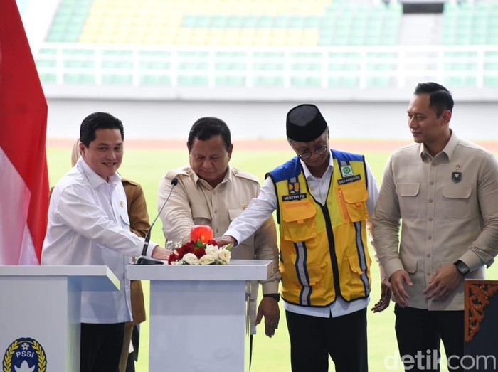 Prabowo resmikan 17 stadion di Sidoarjo