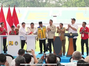 Prabowo Resmikan 17 Stadion Berstandar FIFA: Ini Prestasi Pemerintahan Jokowi