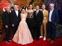 Potret Akrab Gal Gadot-Rachel Zegler di Premiere Snow White, Diisukan Tak Akur