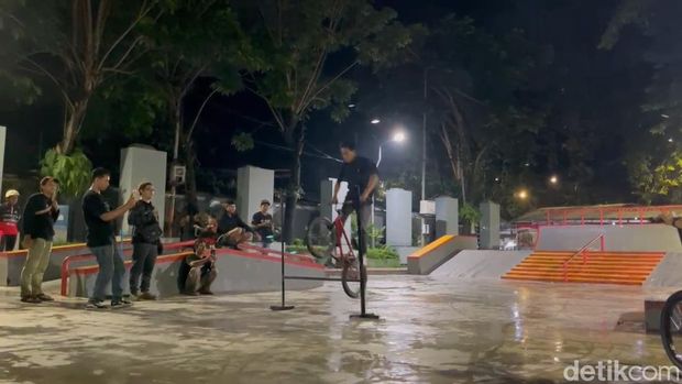 riders BMX bagi takjil