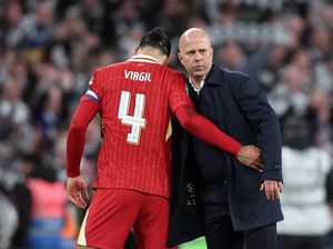 Arne Slot Ungkap Penyebab Liverpool Kalah 1-2 dari Newcastle