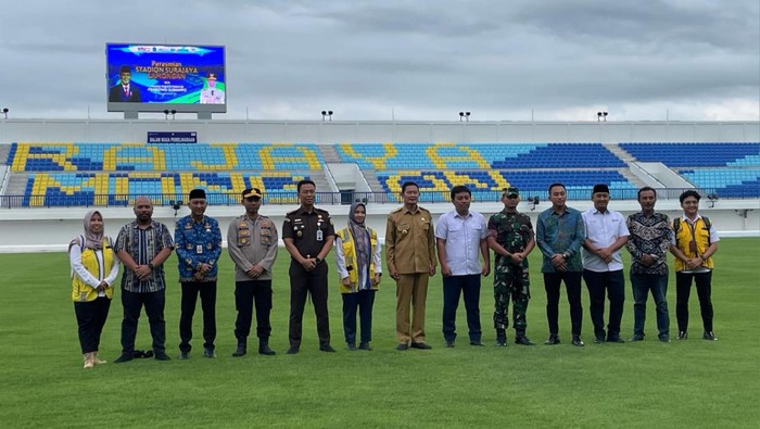 Stadion Surajaya Lamongan