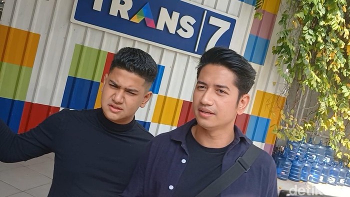 Syakir dan Zikri Daulay