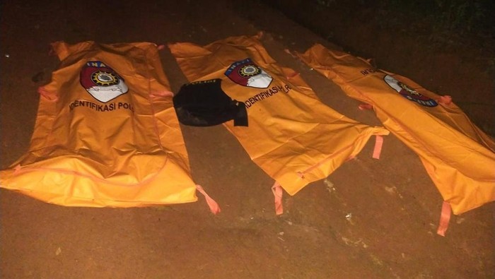 Tiga jasad anggota Polri yang tewas ditembak di Lampung.