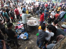 5 Tradisi Unik Maulid Nabi Muhammad di Indonesia