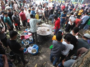 5 Tradisi Unik Maulid Nabi Muhammad di Indonesia