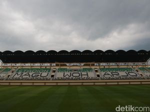 Disorot Sultan, Tulisan di Stadion Maguwoharjo Ternyata Sudah Izin Pemda Sleman