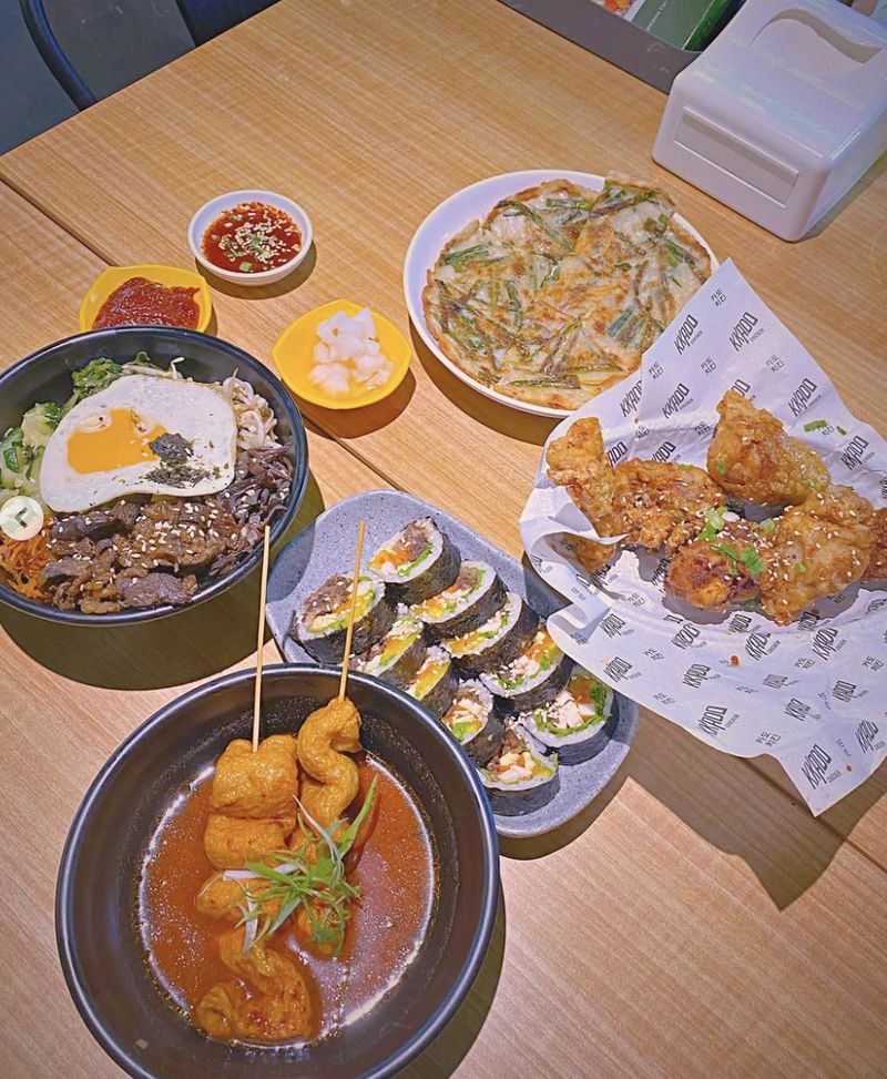 5 Restoran yang Punya Ruang Privat Buat Bukber Bareng Geng