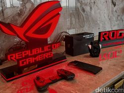 Menggenggam Ponsel Gaming Gahar Asus ROG Phone 9 Series