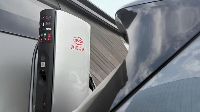 Charger 1 MW BYD