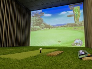 Ada Golf Simulator di Bandung, Sensasi Bermain Virtual dengan Teknologi Canggih