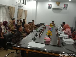 Perjuangan Guru Calon PPPK di Indramayu demi NIP