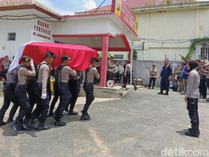 Video TNI Pastikan Kasus Penembakan 3 Polisi di Lampung Diusut Transparan