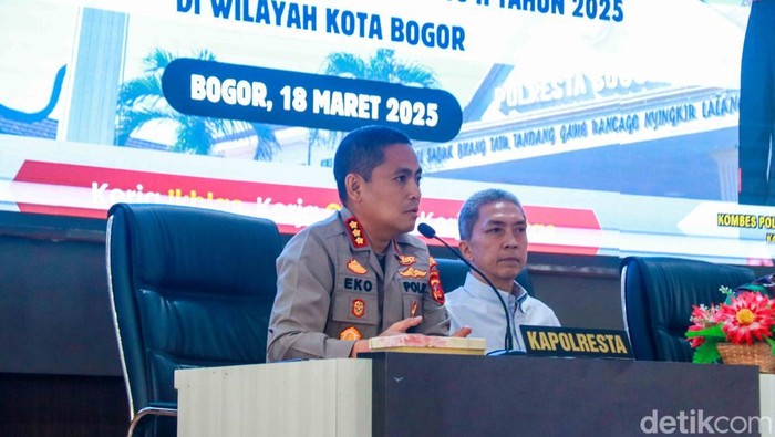 Kapolresta Bogor Kota Kombes Eko Prasetyo dalam rapat koordinasi lintas sektoral bersama Pemkot dan Kodim Kota Bogor menghadapi libur Lebaran 2025 (M Sholihin/detikcom)