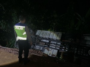 Dugaan Penyebab Bus Rombongan Pengajian Terguling Tewaskan 1 Orang di Wonogiri
