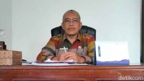 Kepala Dinas Ketenagakerjaan dan Transmigrasi Kabupaten Dompu, Nursalam.