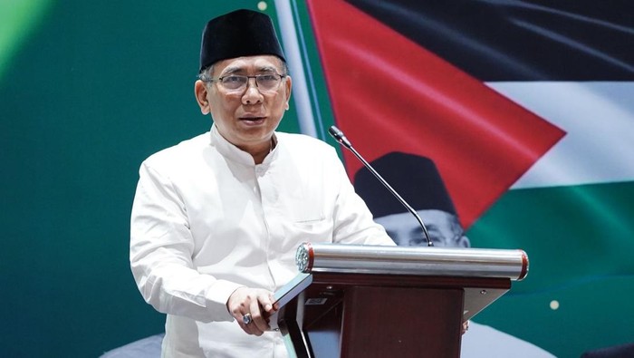 Ketua Umum Pengurus Besar Nahdlatul Ulama (PBNU) KH Yahya Cholil Staquf dalam pembukaan acara Ifthar Talk di Hotel Arya Duta, Jakarta, Selasa (18/3/2025).