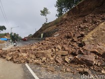 Saksi Cerita Detik-detik Longsor di Jalan Baru Clongop: Suara Seperti Gempa