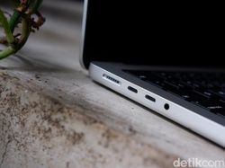 Unboxing MacBook Pro M4, Laptop Gahar Harga Mulai Rp 27 Jutaan