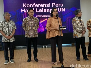 Dikabarkan Resign sampai Bikin IHSG Jeblok, Sri Mulyani: Saya Tidak Mundur!