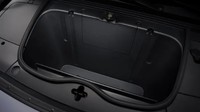Nio Firefly EV mendukung teknologi penggantian baterai yang memungkinkan komponen tersebut bisa diganti, diisi ulang, dan ditingkatkan. Sebagai catatan, baterai yang dipakai kendaraan itu merupakan lithium iron phosphate (LFP) 42,1 kWh dari Sunwoda dengan jangkauan maksimum 420 km. Foto: Doc. NIO