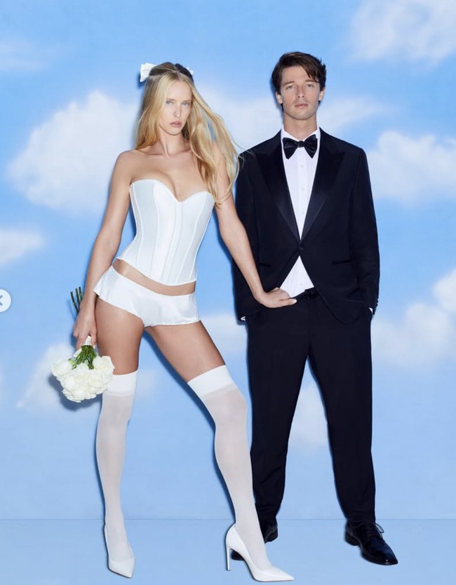 Saat pertama kali bertemu, saya langsung tertarik secara fisik. Dia adalah perempuan paling cantik yang pernah saya temui, dan saya ingin mengenalnya lebih dekat. Seiring berjalannya waktu, saya semakin jatuh cinta dengan sosoknya dan bagaimana hubungan kami berkembang,” ungkap Patrick kepada People.  Foto: dok. SKIMS