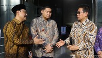 Dalam kesempatan tersebut, Ara mengatakan berkonsultasi dengan KPK terkait program 3 juta rumah. Ara mengatakan KPK memberikan masukan agar data yang ada harus tepat sasaran.
