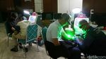 Ratusan Orang Ikut Hapus Tato Gratis di Kantor Walikota Jakarta Timur