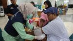 Ratusan Orang Ikut Hapus Tato Gratis di Kantor Walikota Jakarta Timur