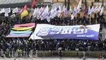 Ribuan Demonstran di Seoul Tuntut Presiden Yoon Suk Yeol Undur Diri