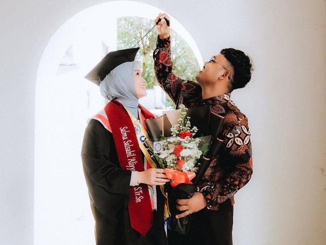 Salma Salsabil Wisuda