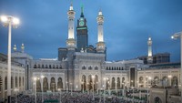 Pada 6 Ramadan, Arab Saudi mencatat rekor dalam satu hari dengan 500.000 jemaah memasuki Masjidil Haram. Foto: Kementerian Haji dan Umrah Arab Saudi