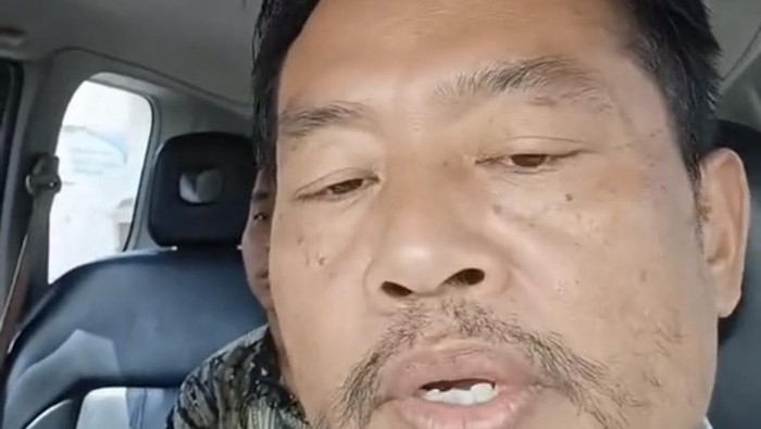 Tangkapan layar pria curhat anaknya dipalak polantas di Padang, Sumbar. (Dok. Istimewa)