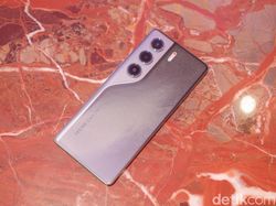 Wujud Camon 40 4G, HP Tecno Baru Harga Rp 2 Jutaan