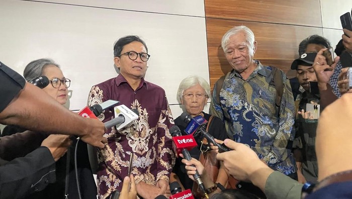 Tokoh dan aktivis temui DPR RI bahas RUU TNI