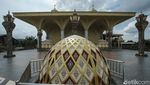 Wah.. Ada Masjid Mewah di SPBU Kalimalang Bekasi