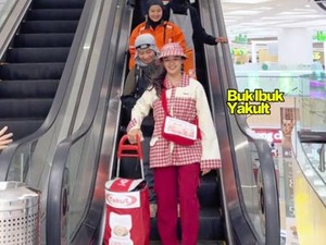 Viral Outfit Bukber Unik, Pakai Baju Ibu-ibu Yakult hingga Kostum ala Doktif