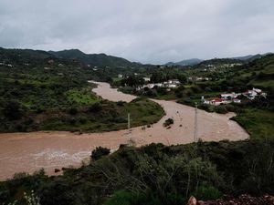 Video: Banjir Melanda Spanyol, 1 Orang Tewas dan 2 Orang Hilang
