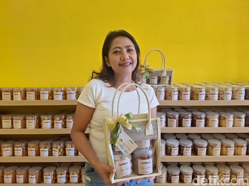 Beberapa varian hampers milik Ida Ayu Nyoman Sri Utami, Rabu (19/3/2025). (Nathea Citra/detikBali)