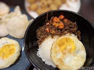CW Coffee: Di Kafe Bersertifikat Halal Ini Ada Beef Bulgogi dan Kopi Protein
