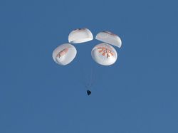 Detik-detik Astronaut NASA Pulang ke Bumi Usai Terdampar 9 Bulan