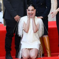 “Saya tidak pernah membayangkan bahwa di jalanan Amerika Serikat dan kota-kota lain di dunia, kita akan melihat orang-orang tidak mengutuk Hamas, tetapi malah merayakan, membenarkan, dan mendukung pembantaian terhadap orang Yahudi, katanya di pertemuan tahunan Anti-Defamation League pada 4 Maret lalu.  (Foto: Alberto E. Rodriguez/Getty Images for Disney)