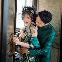 Semakin mendekati hari pernikahan, Jessica dan Erwin tampak makin lengket dan mesra. Keduanya pun terlihat beberapa kali memamerkan kemesraan mereka di pemotretan tersebut. Foto: Inatagram/@jessicajane99