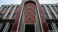 Masjid ini telah mendapatkan beberapa kali renovasi seperti pada tahun 1980 -1990, 2001 dan 2024.