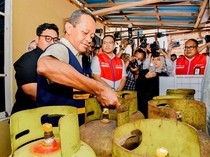 Tinjau LPG 3 Kg di Banjarbaru, Bahlil Tekankan Distribusi Tepat Sasaran