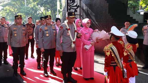 pedang pora kapolda jatim