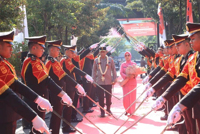 pedang pora kapolda jatim