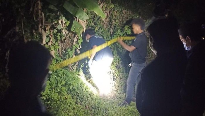 Penemuan mayat bayi dalam ember cat di Kendari.