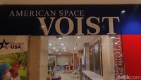 Ketika mengunjungi Perpustakaan Masjid Istiqlal, detikers juga akan menemukan American Space dan Chinese Space. Kedua tempat ini merupakan hasil kerja sama Badan Pengelola Masjid Istiqlal (BPMI) dengan kedutaan terkait. Foto: (Devita Savitri/detikcom)