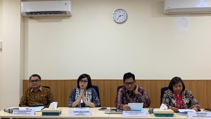 Rilis Komnas HAM di kantor Komnas HAM, Menteng, Jakarta Pusat, Rabu (19/3/2025). (Mulia Budi/detikcom)